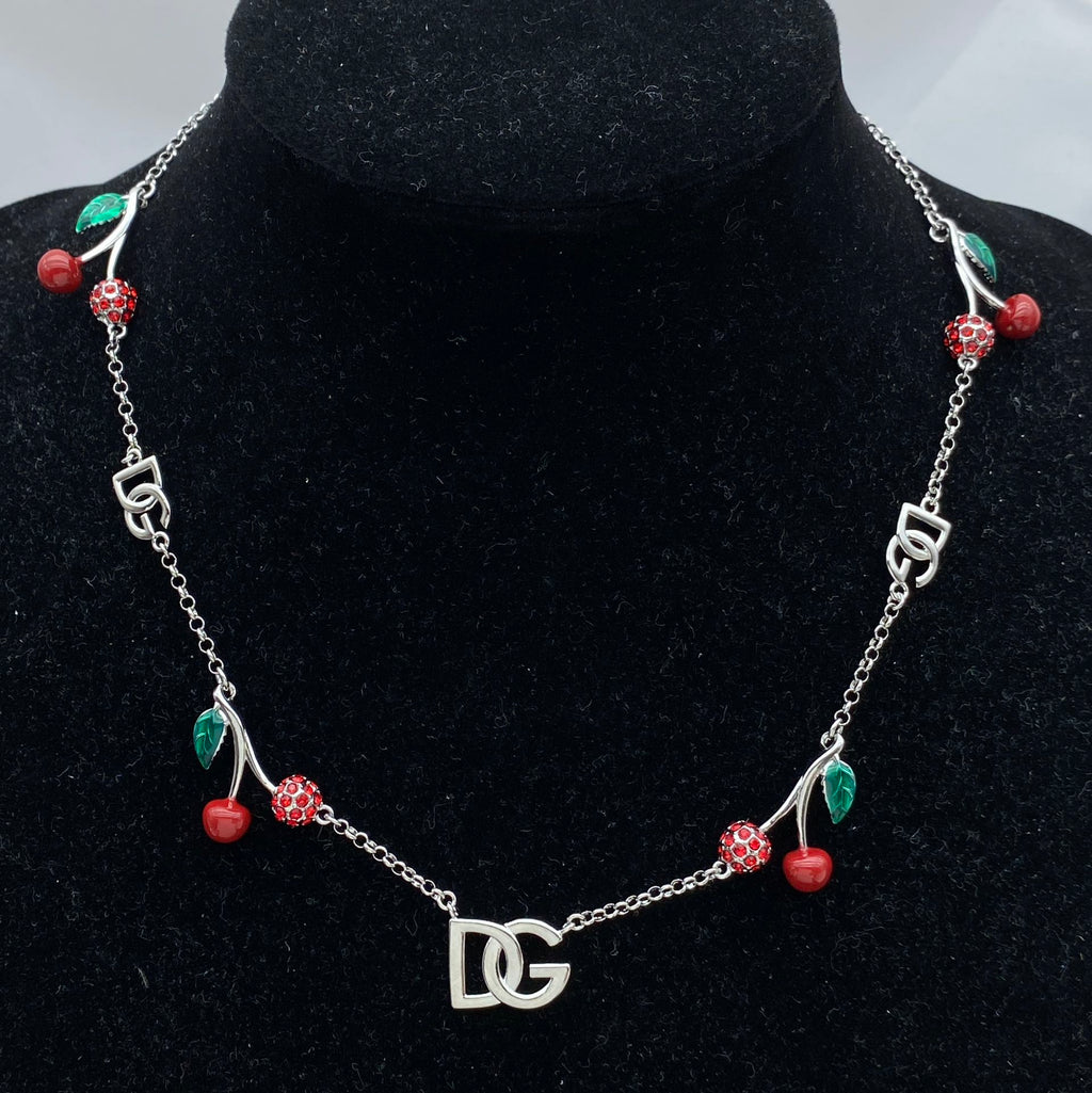 55QA249X Popular Necklace