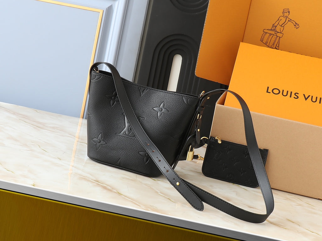 2WE3B Popular  leather bag