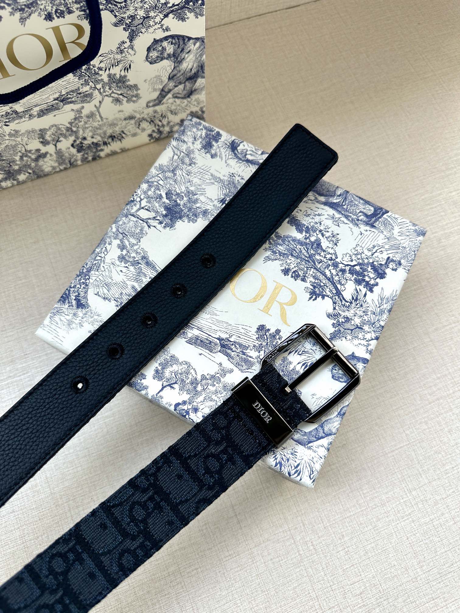1115QD25P Popular High quality belt With full package