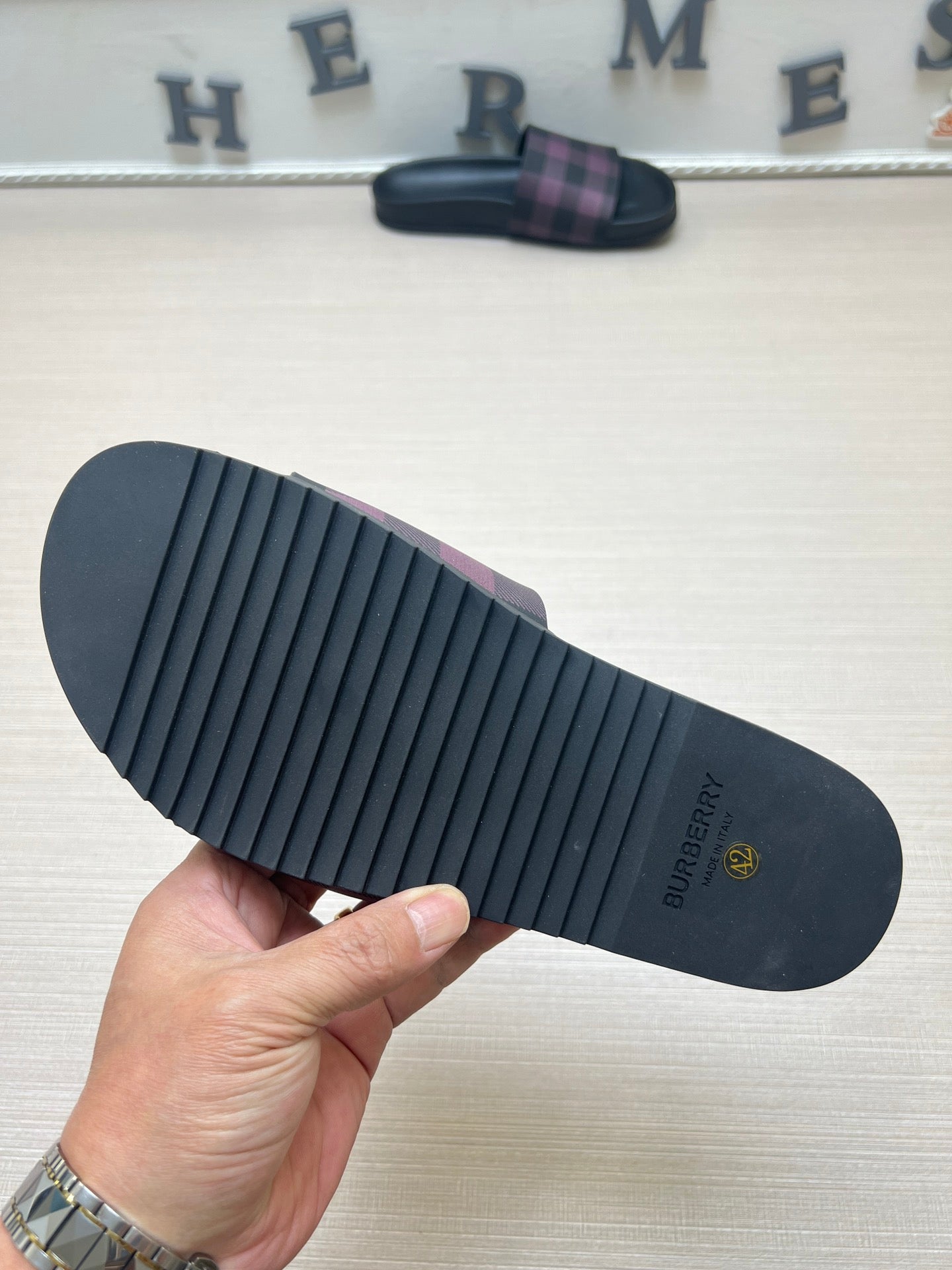 54R119Z Popular slippers