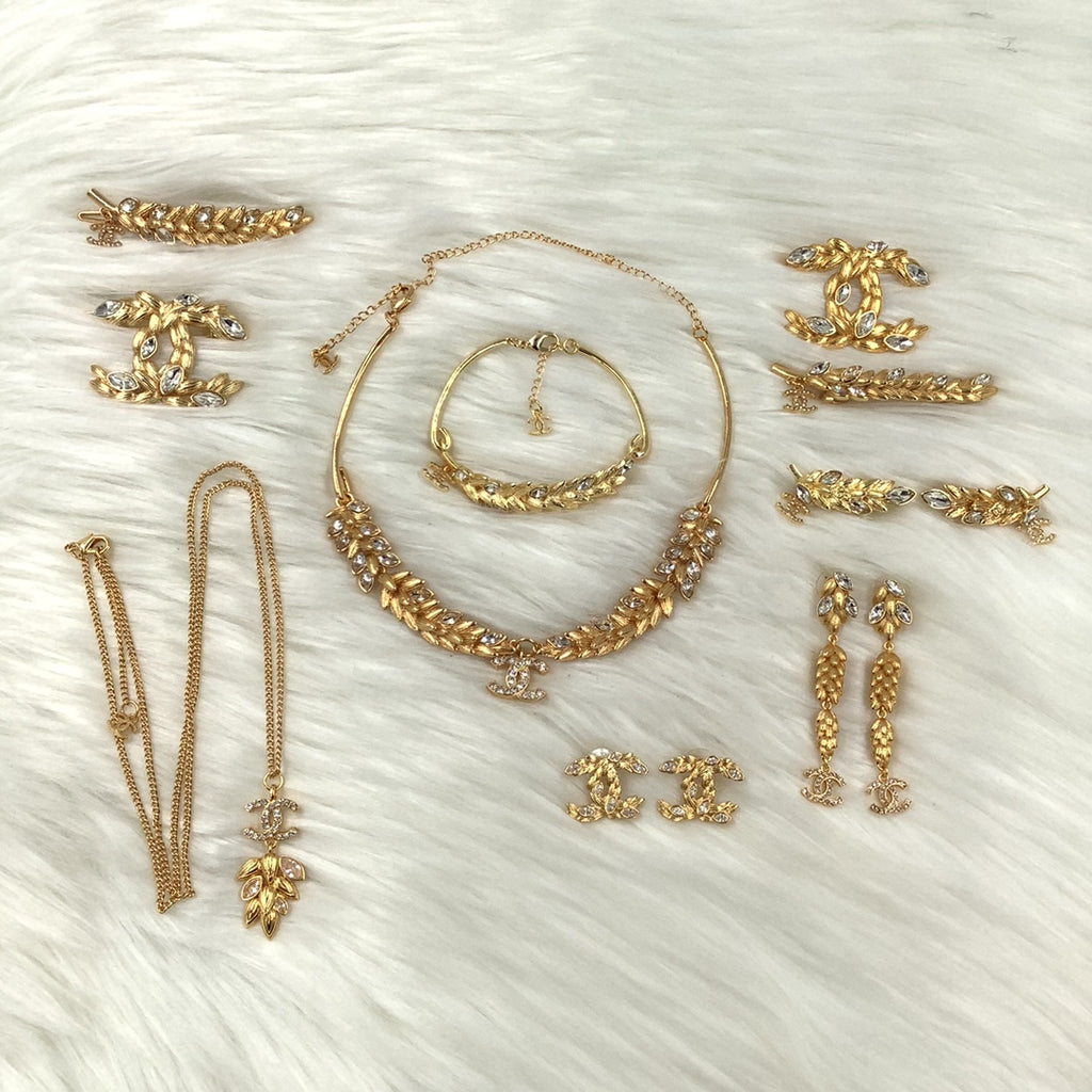 15QC68X Popular Necklace .Bracelet.earring