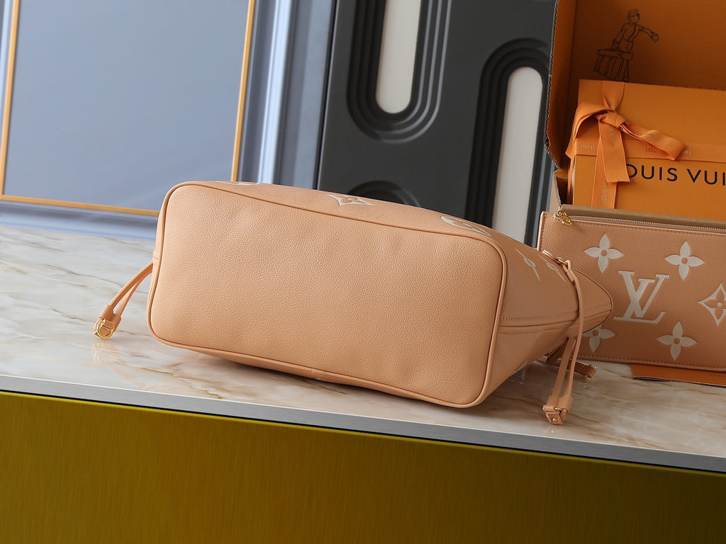 146PE92B Popular leather bag