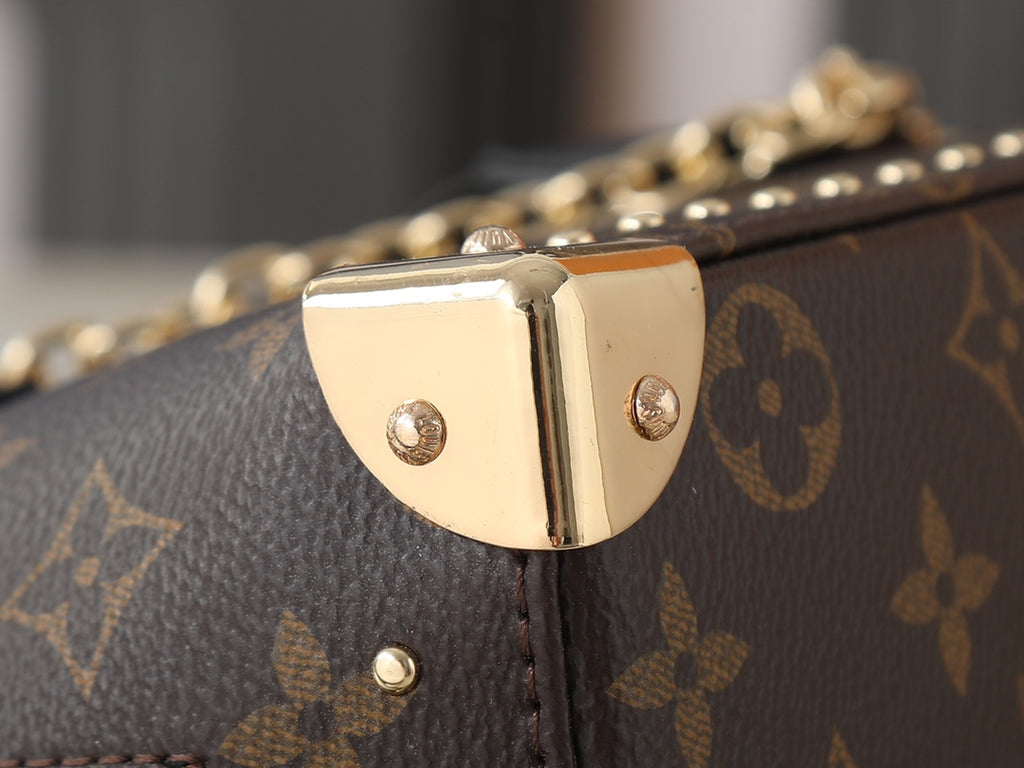 146PE88B Popular leather bag