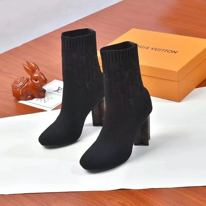 245RE37Z Popular high-quality Boots