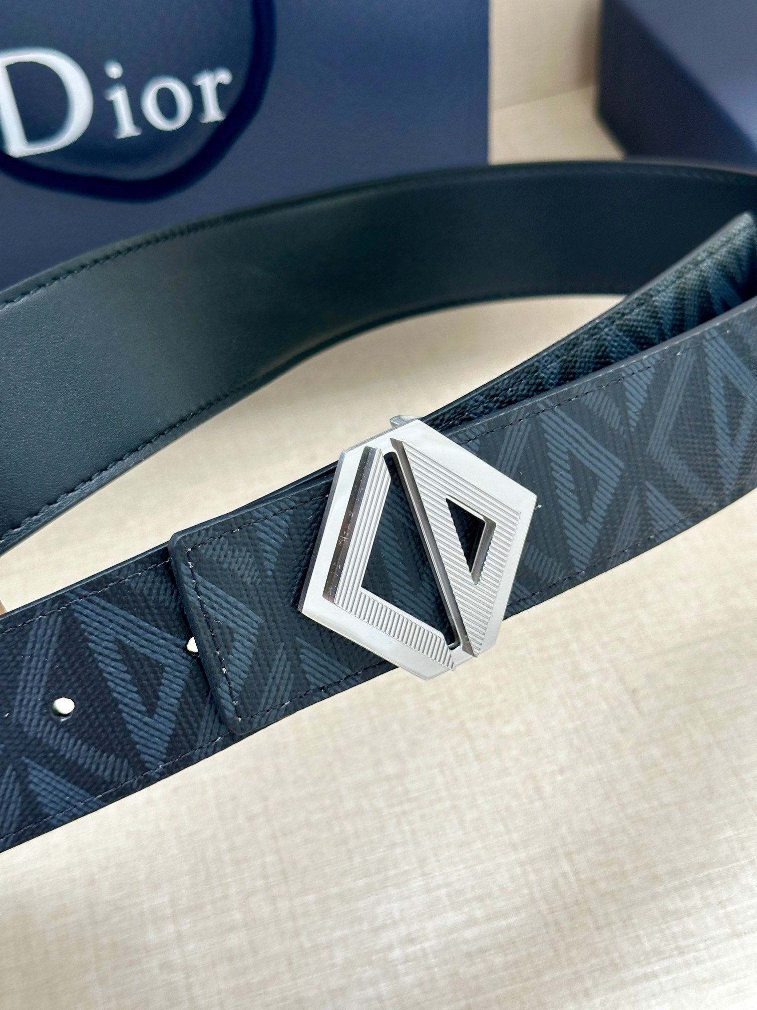 1115QD52P Popular High quality belt With full package