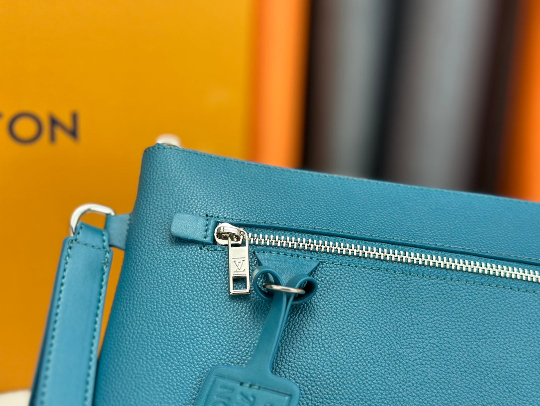 1XE399B Popular   leather bag