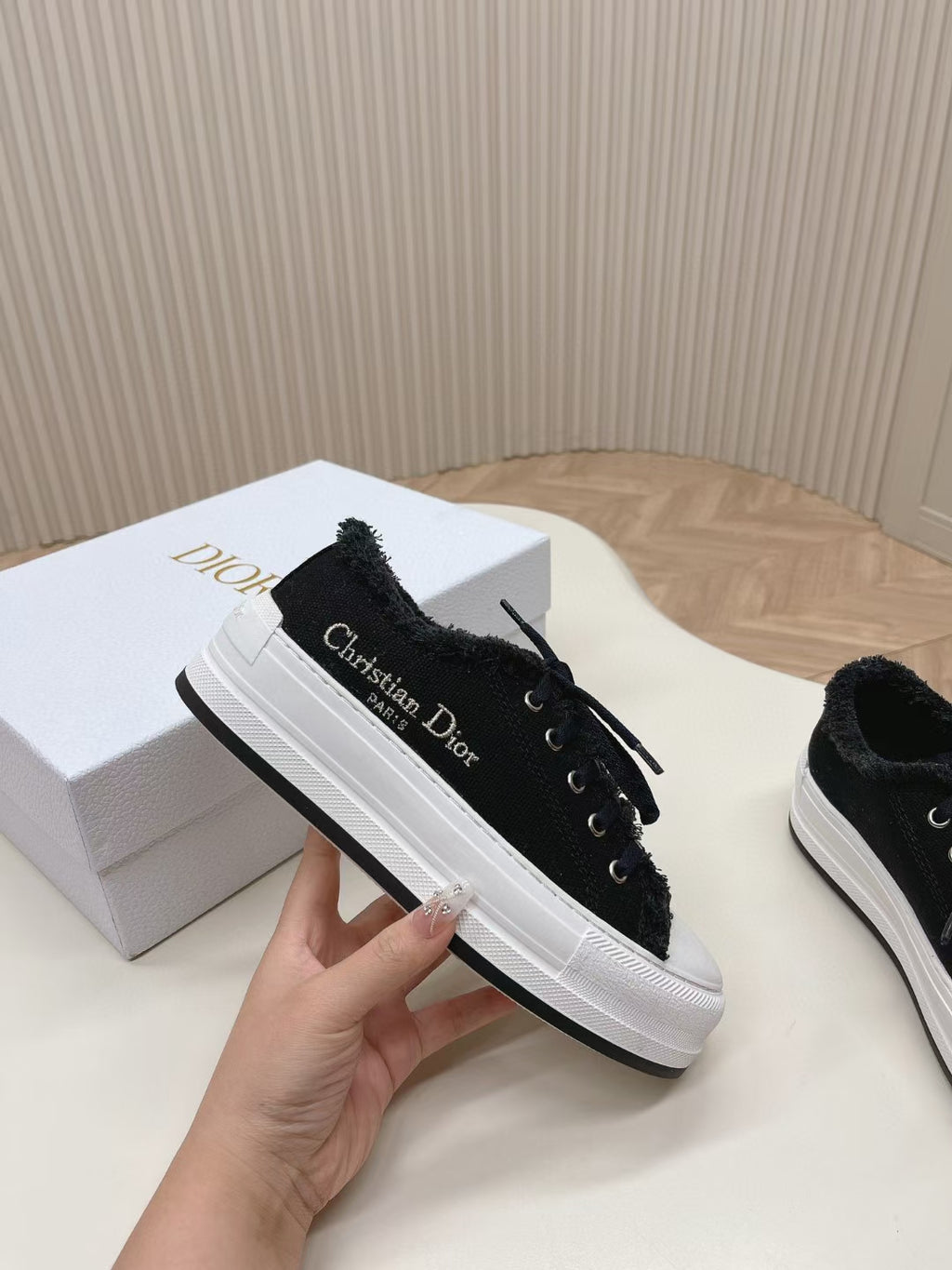 2105QD428Z Popular high-quality Shoes
