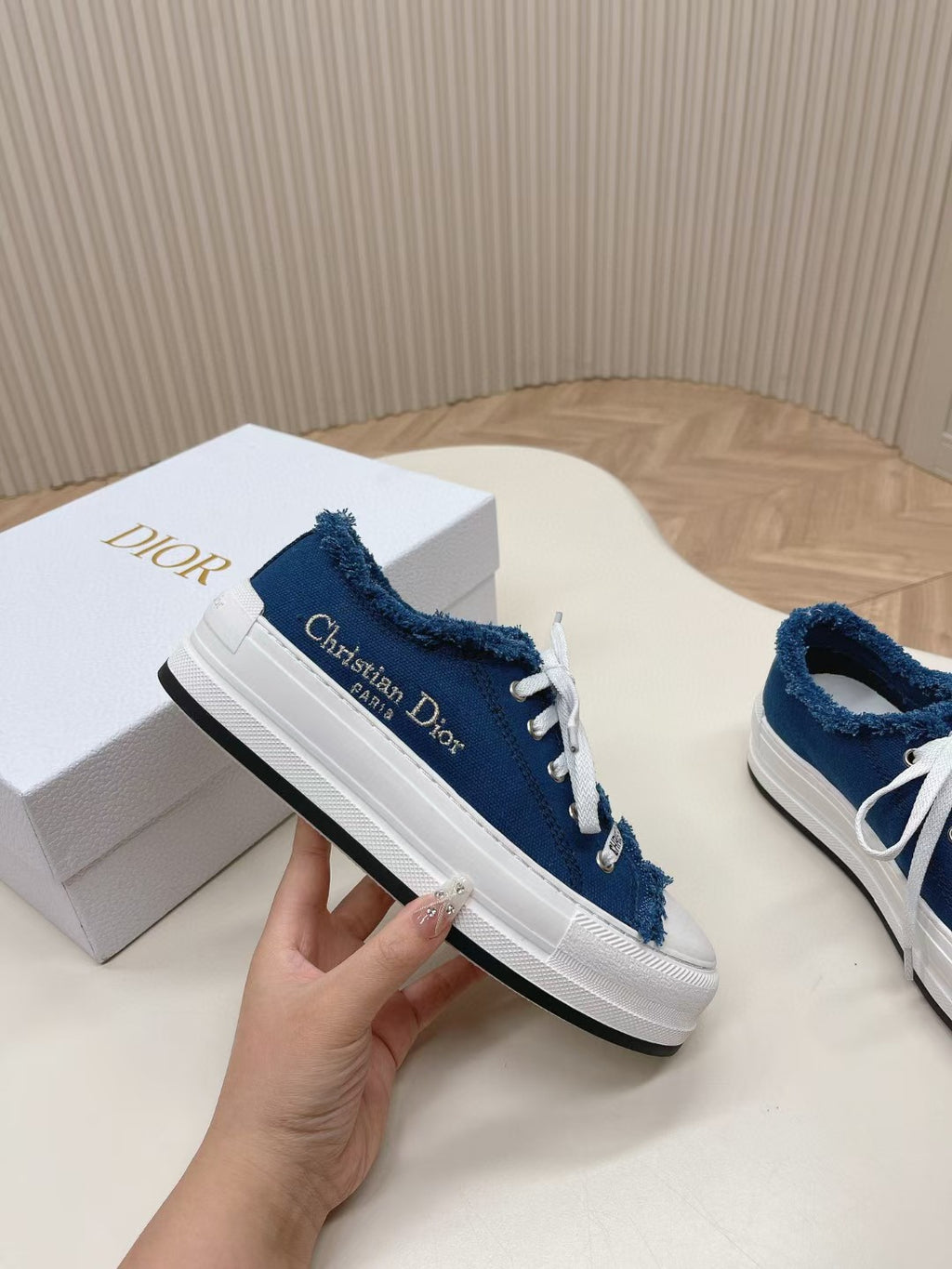 2105QD428Z Popular high-quality Shoes