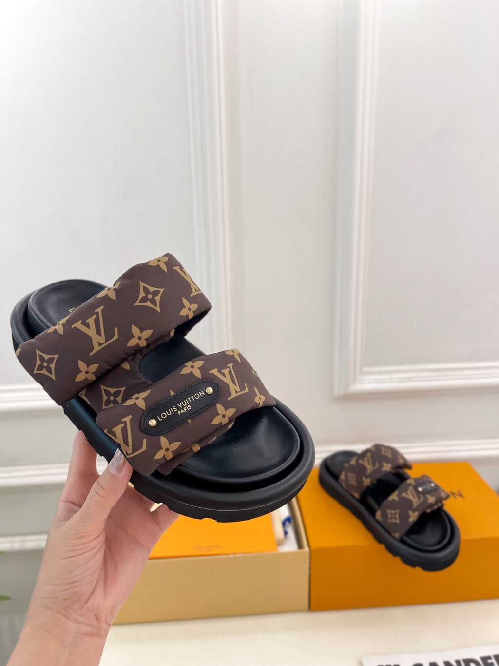 6105QE351Z Popular Shoes