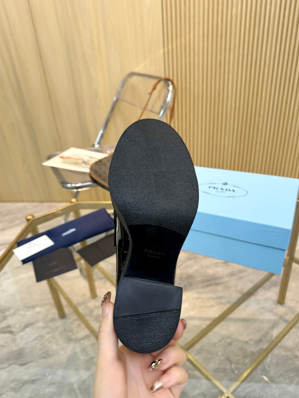 285ZPD63Z  Popular leather High heels