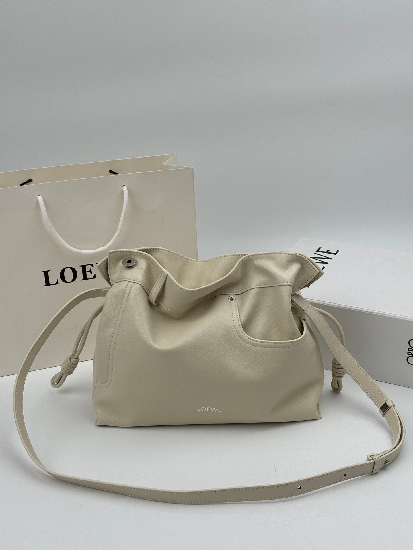 136PA47B Popular leather bag