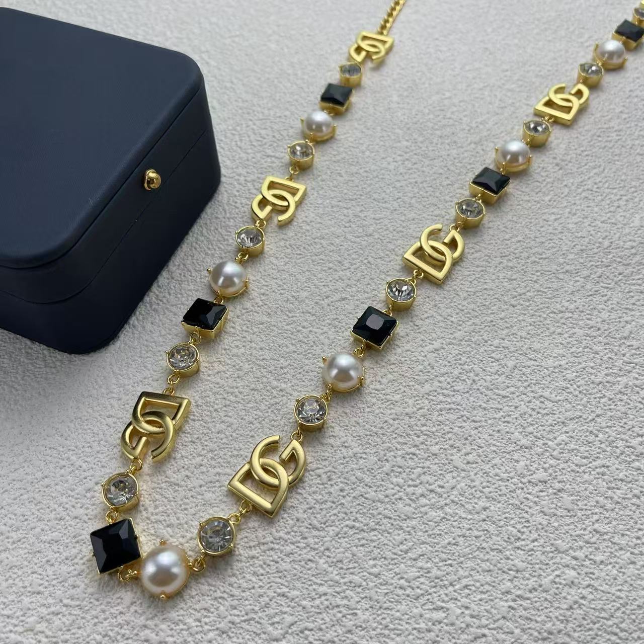 55QA245X Popular Necklace