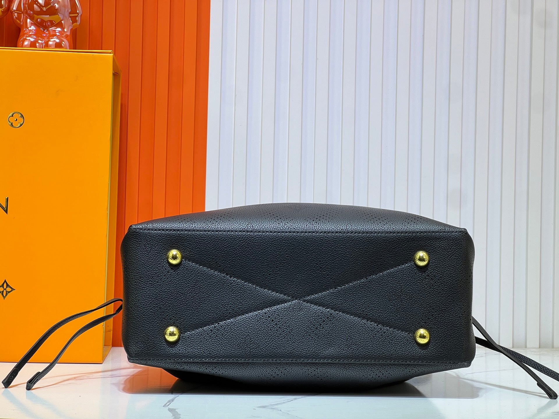 15XE13B Popular  leather bag)
