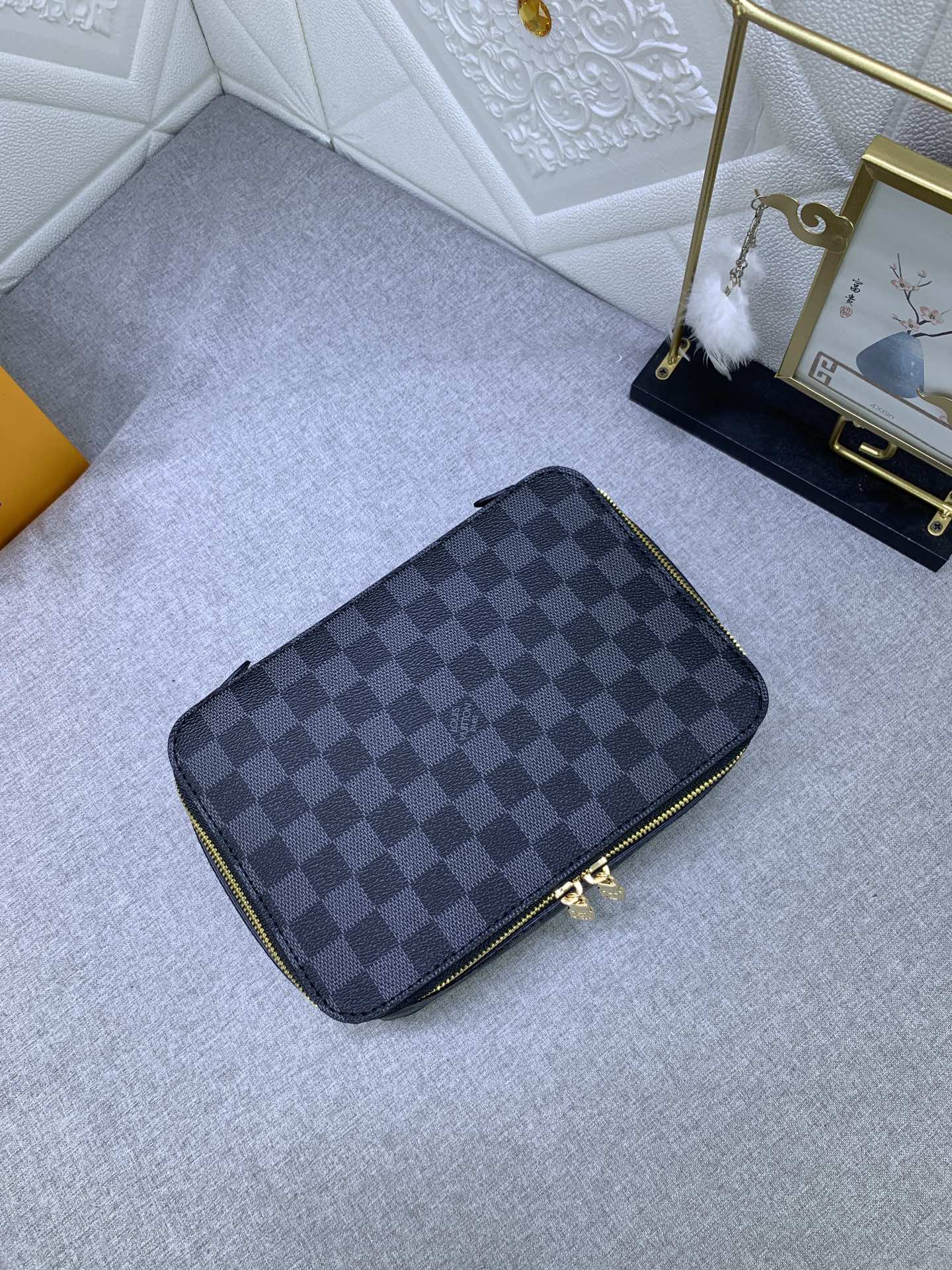 1XE272B Popular  leather bag 