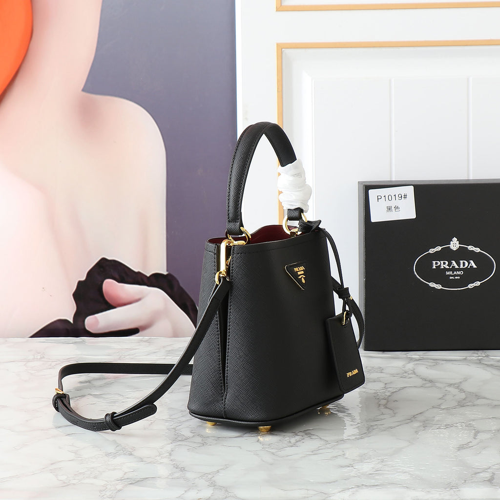 1WP102B Popular  leather bag