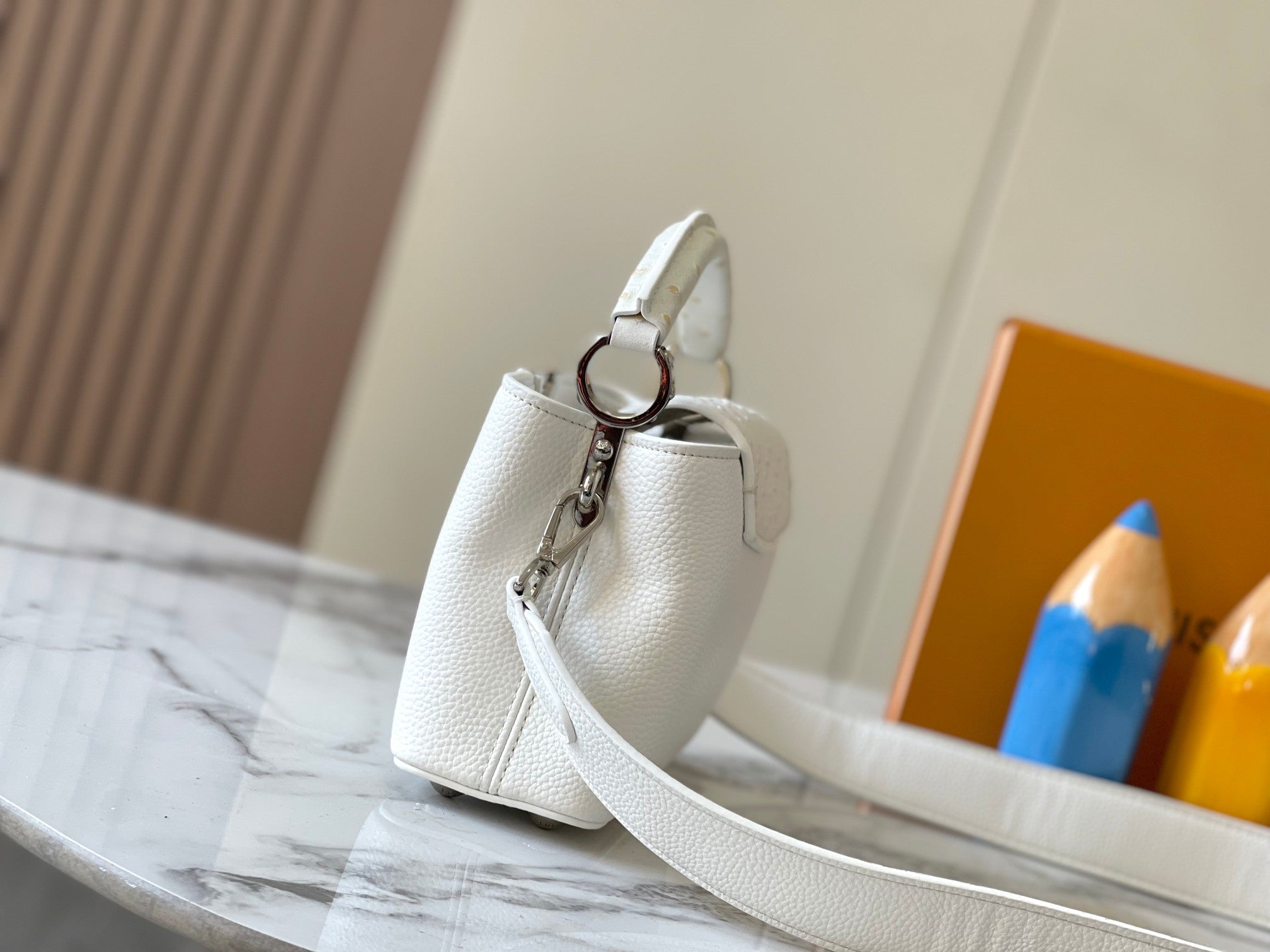1XE448B Popular   leather bag