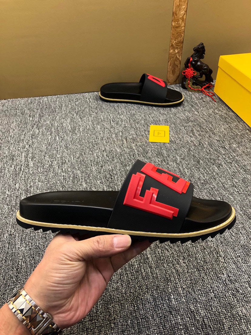 5XF106Z Popular Slippers