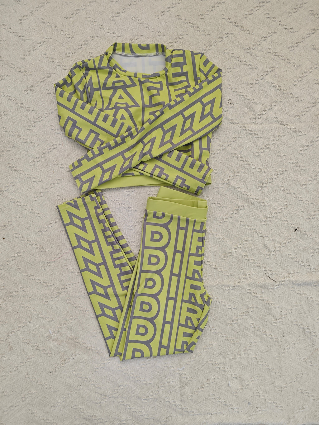 146RA145Y Popular Long sleeve swimsuit