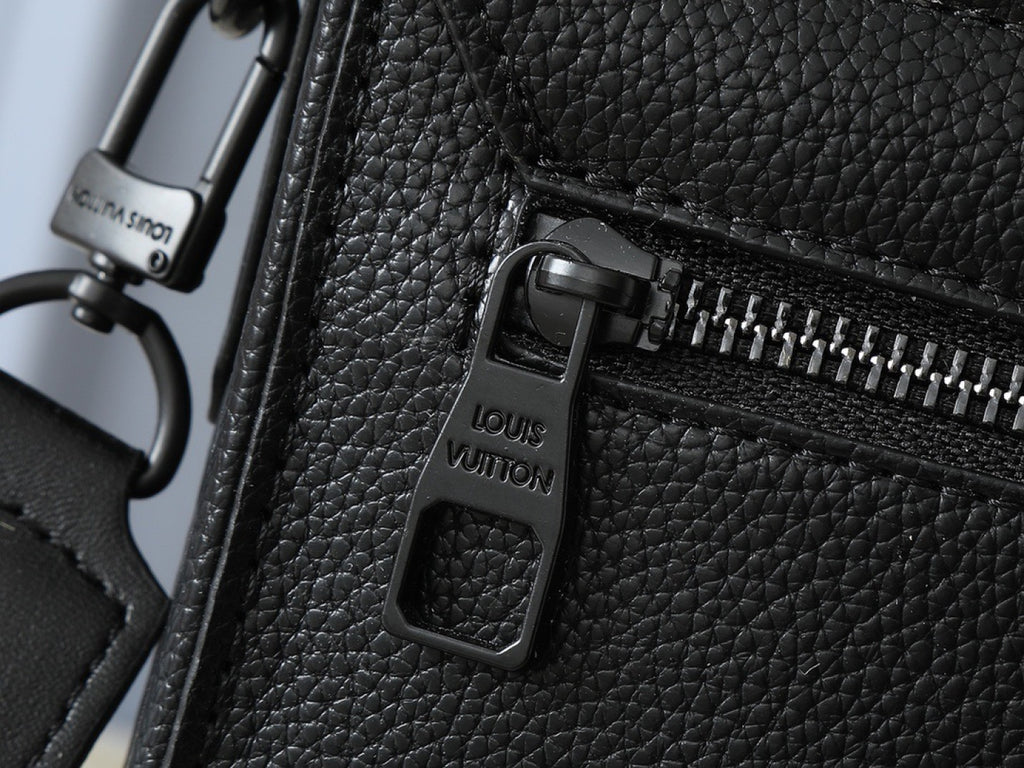 136PE78B Popular leather bag