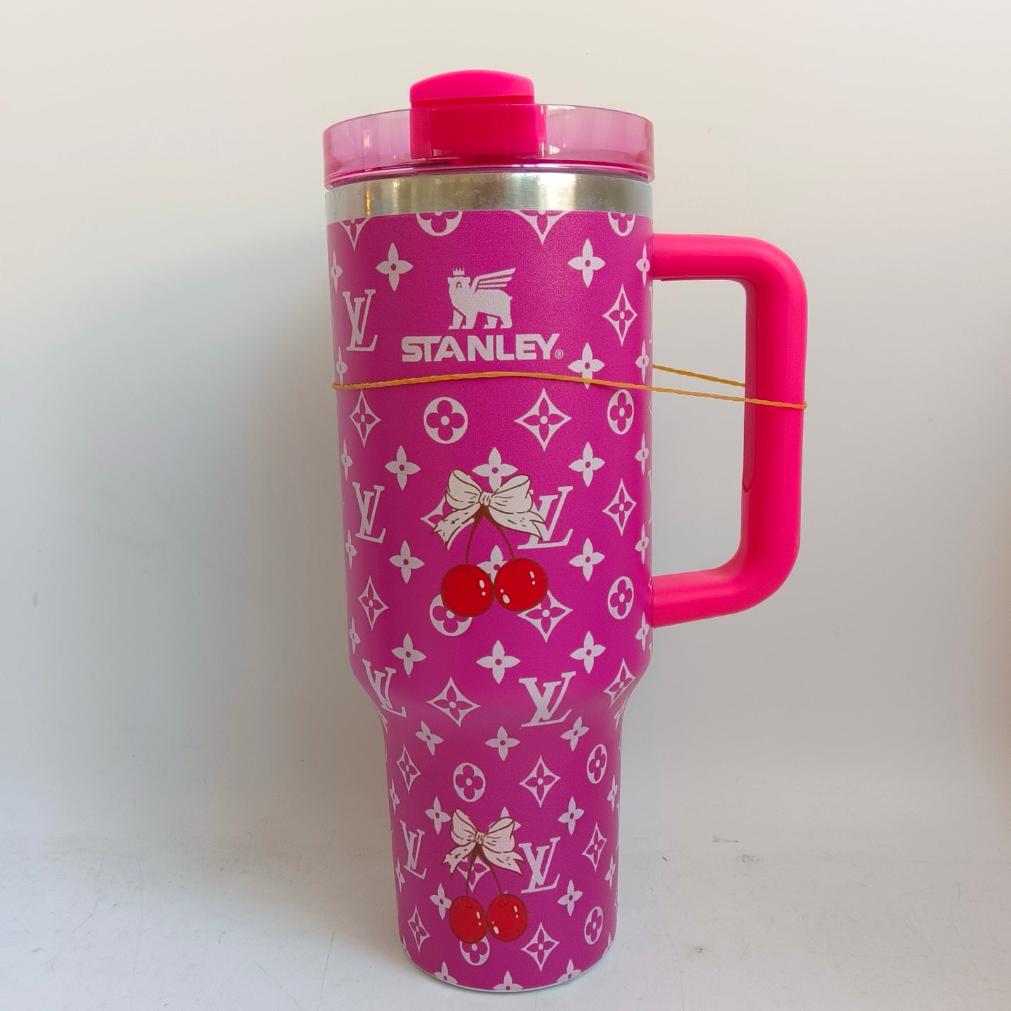 156NE2A Popular  Cups