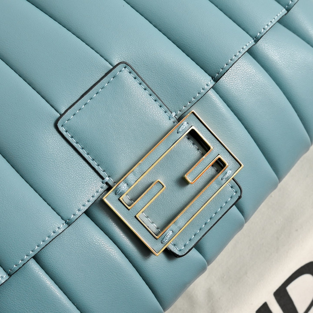 136PF106B Popular leather bag