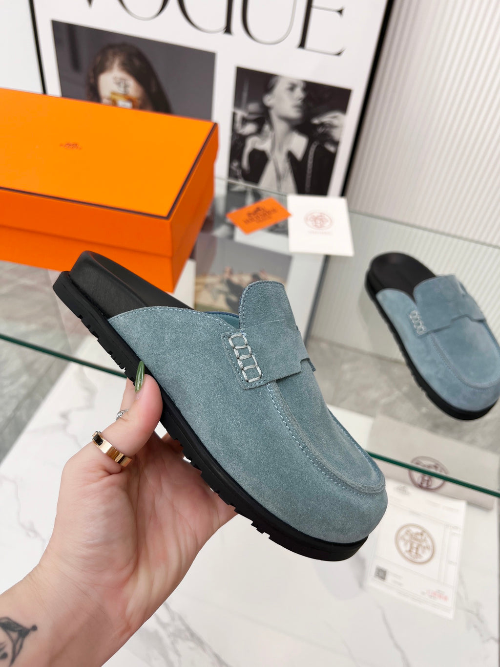 Z2P36H23 Popular high-quality leather Shoes