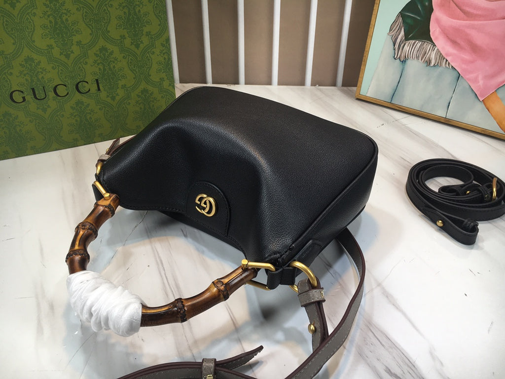 15RB117B Popular   leather bag