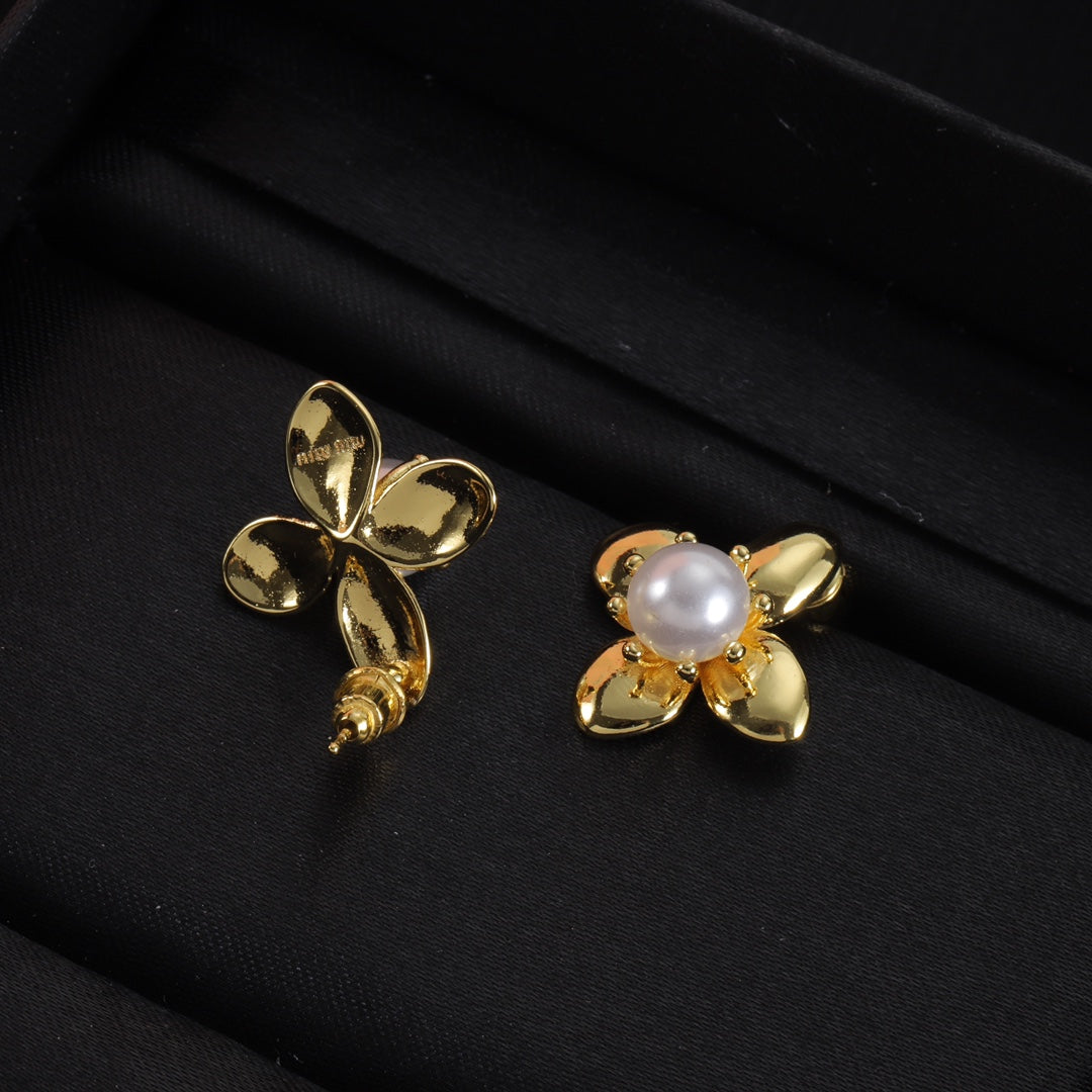 14A526E Popular Earrings