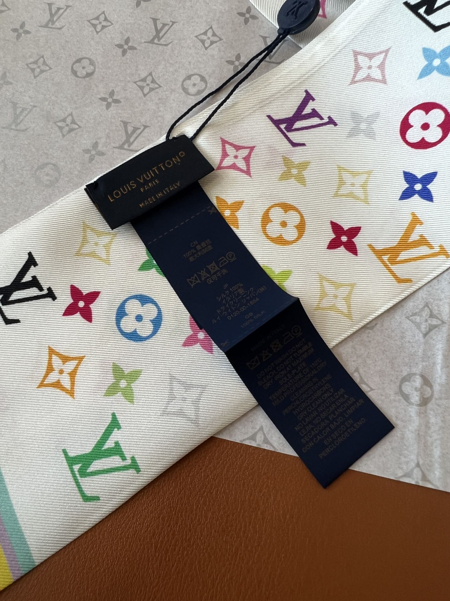 155NE41W Popular Silk Scarve