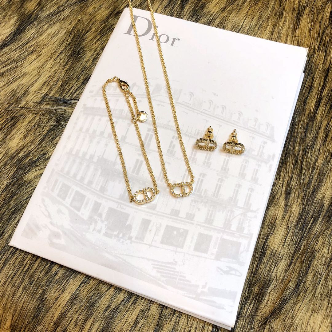 14D498X  Popular     Earrings Bracelets  Necklaces