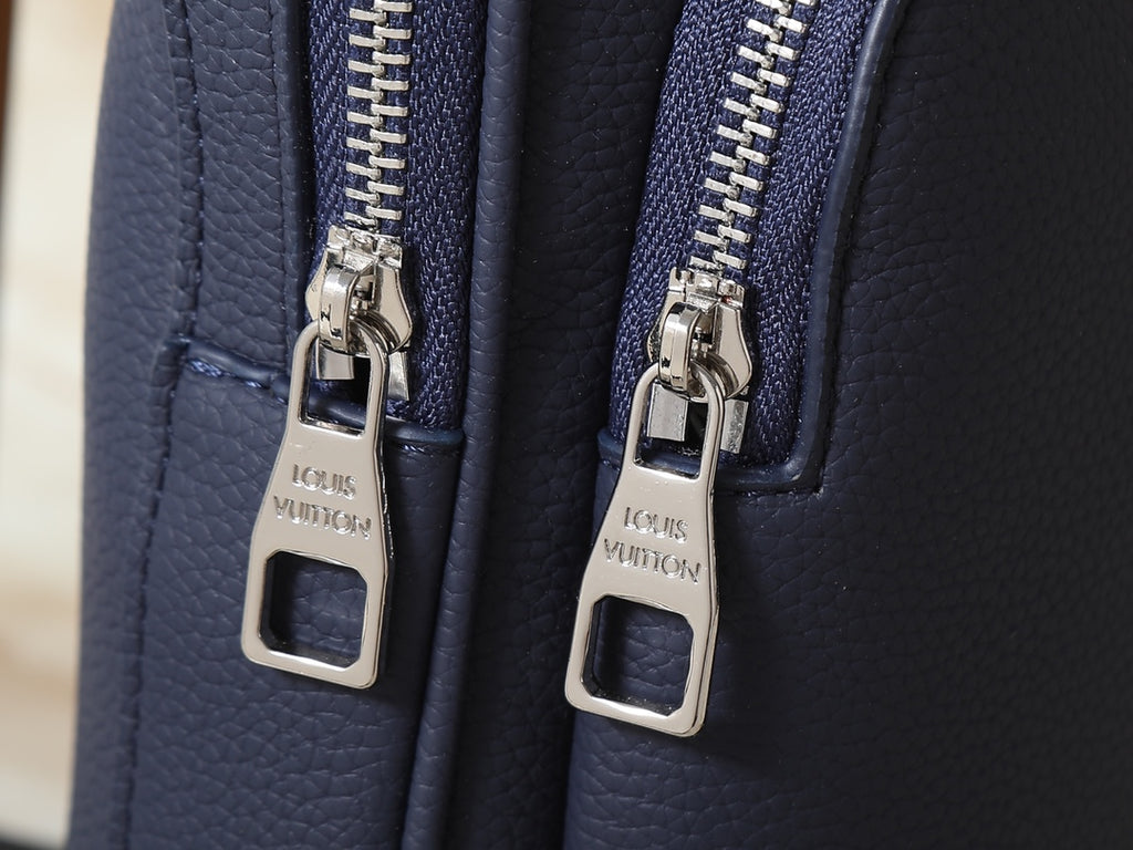 146PE24B Popular leather bag