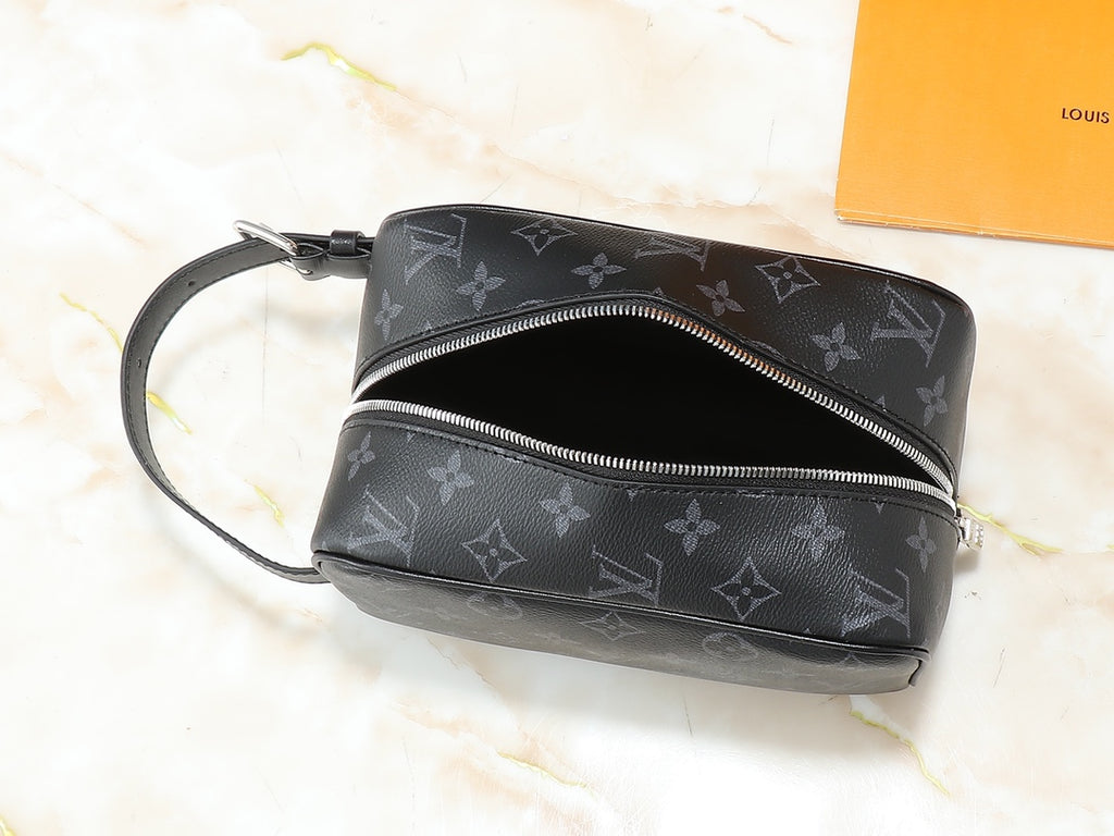 15RE69B  Popular   leather bag