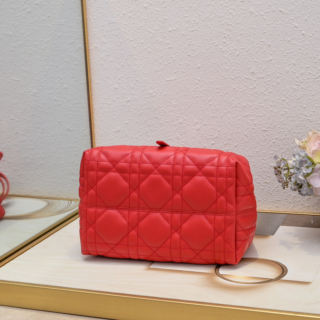 B1N66D2 Popular leather bag
