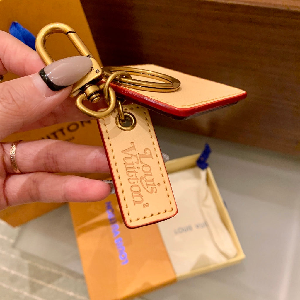 35ZE97A Popular bag 's charms accessories