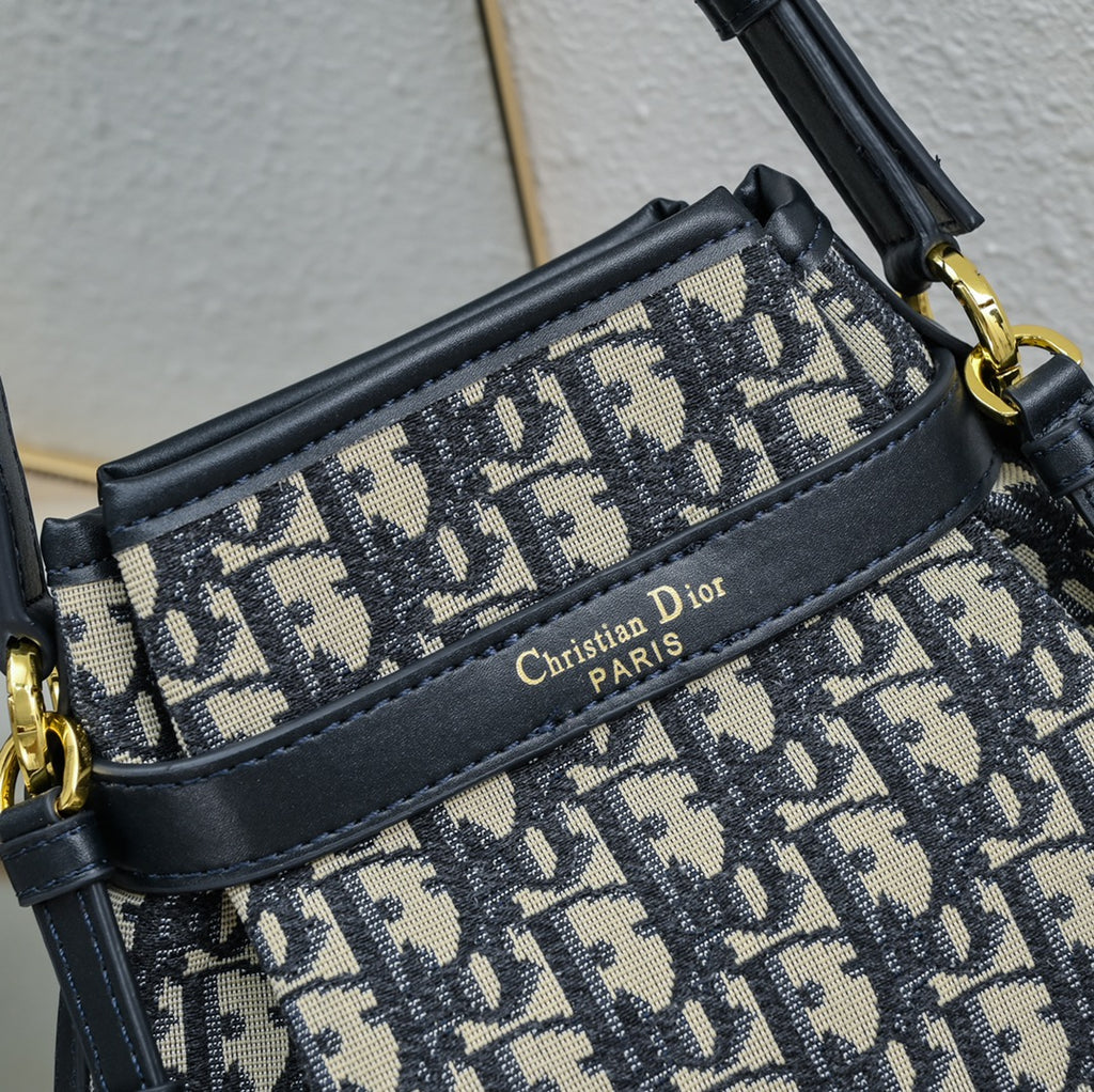 2XD370B Popular    leather bag 