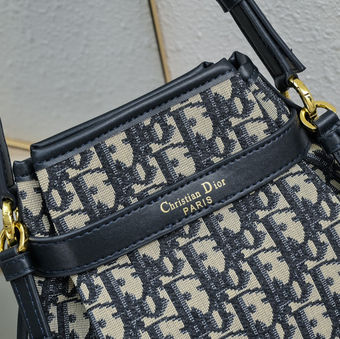 2XD370B Popular    leather bag 