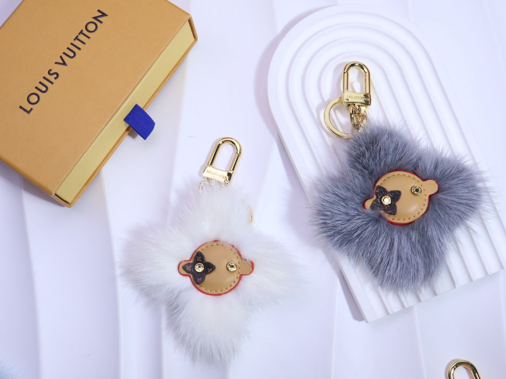 35QE26A Popular bag 's charms accessories
