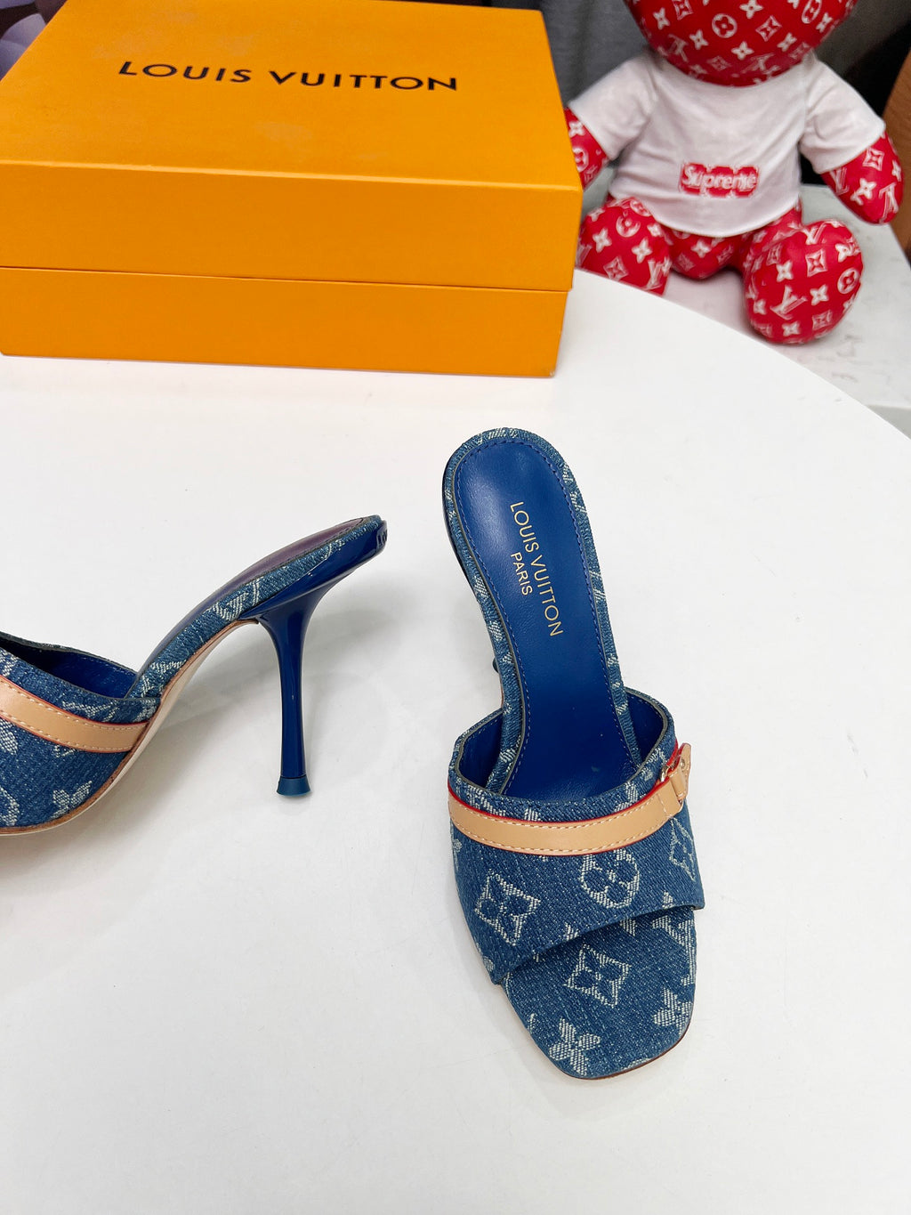 245RE25Z Popular high-quality shoes