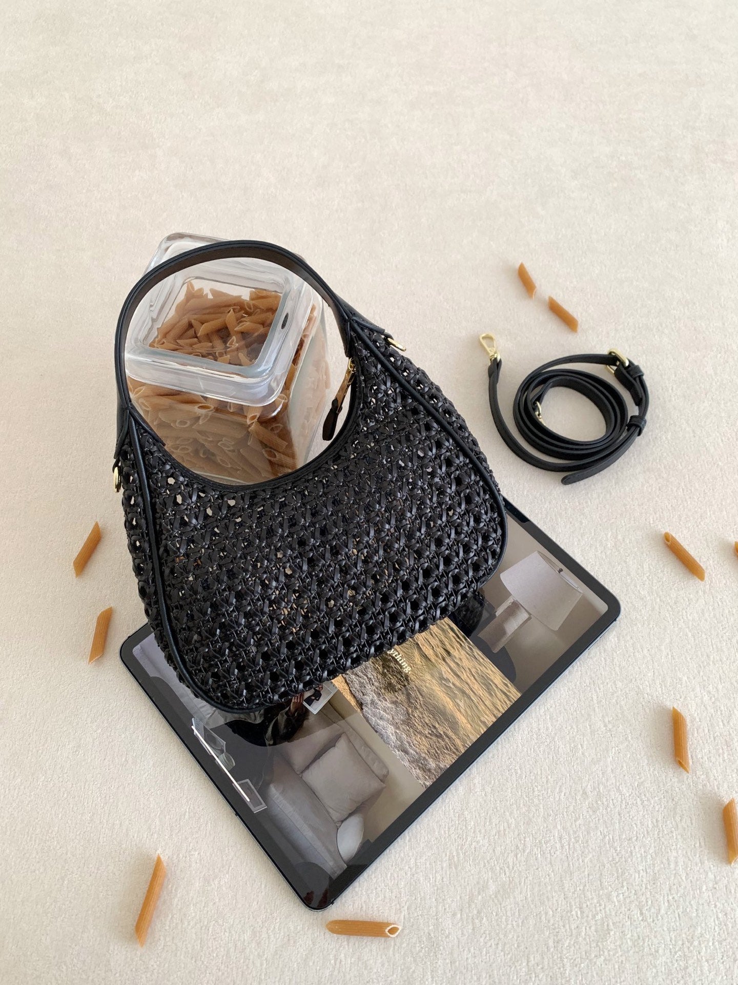 136PA51B Popular woven bag