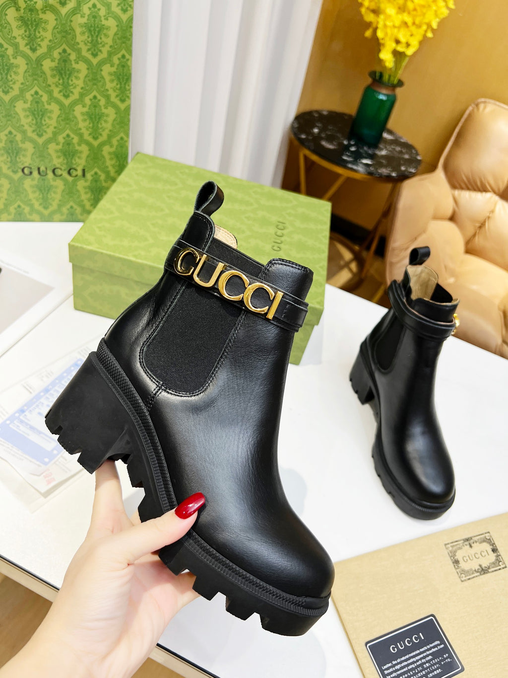 2XB197Z Popular leather boot (top layer leather lining)