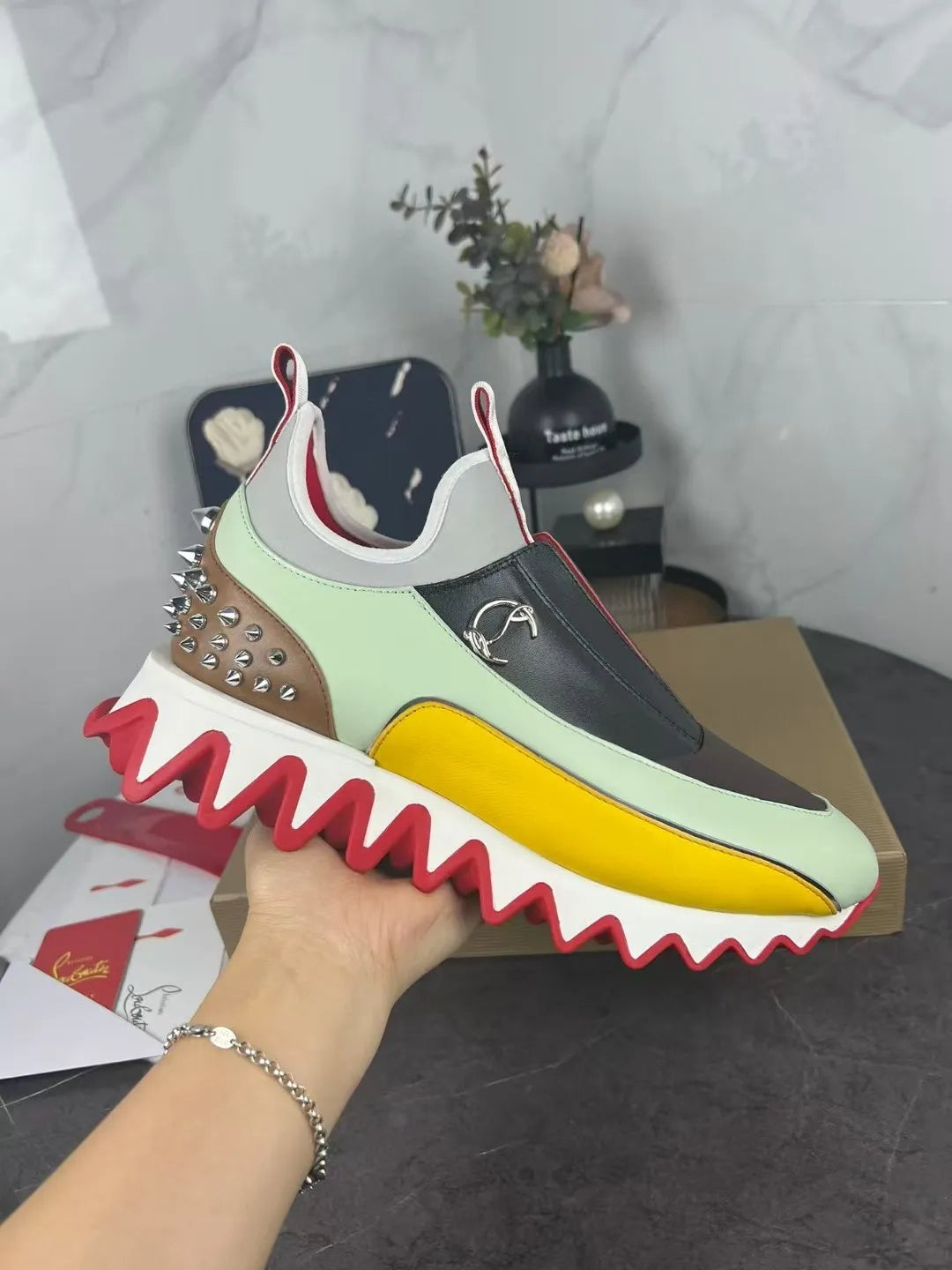275NA13Z  Popular high-quality sneakers