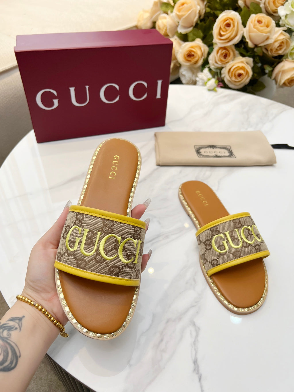 255QB29Z Popular Slippers