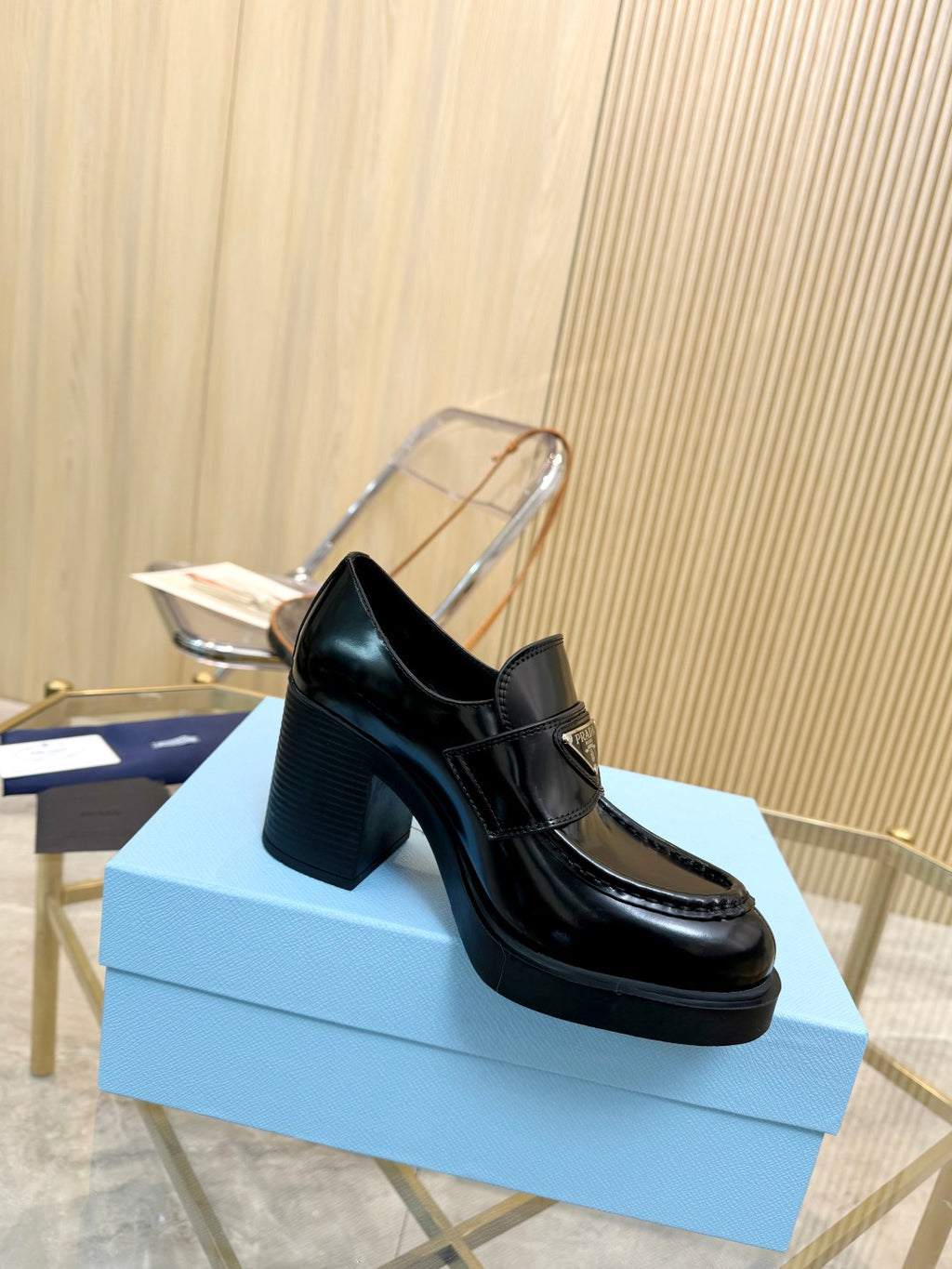 285ZPD63Z  Popular leather High heels