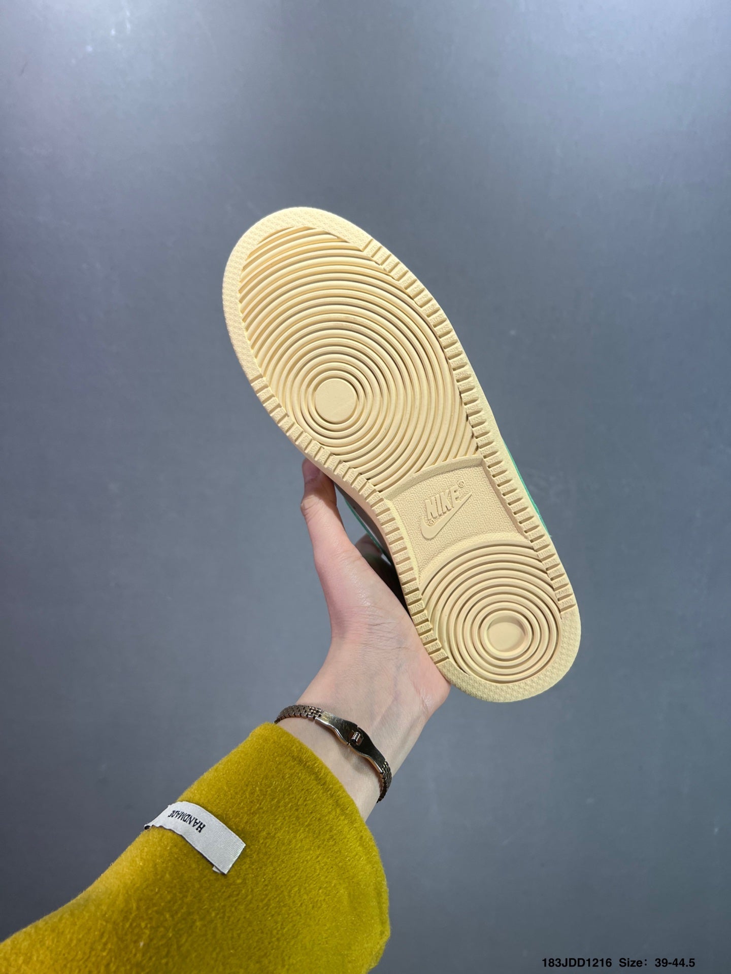 435ZA8Z Popular shoes (No box)