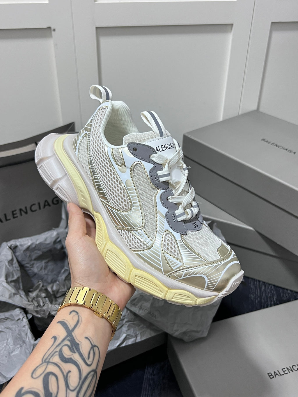 14J115Z Popular shoes