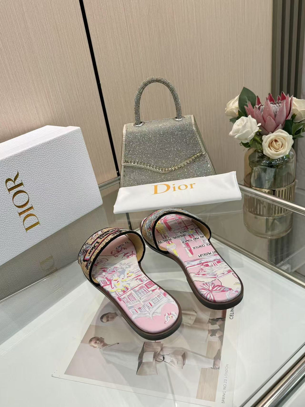 285ZD67Z  Popular Peather Slippers