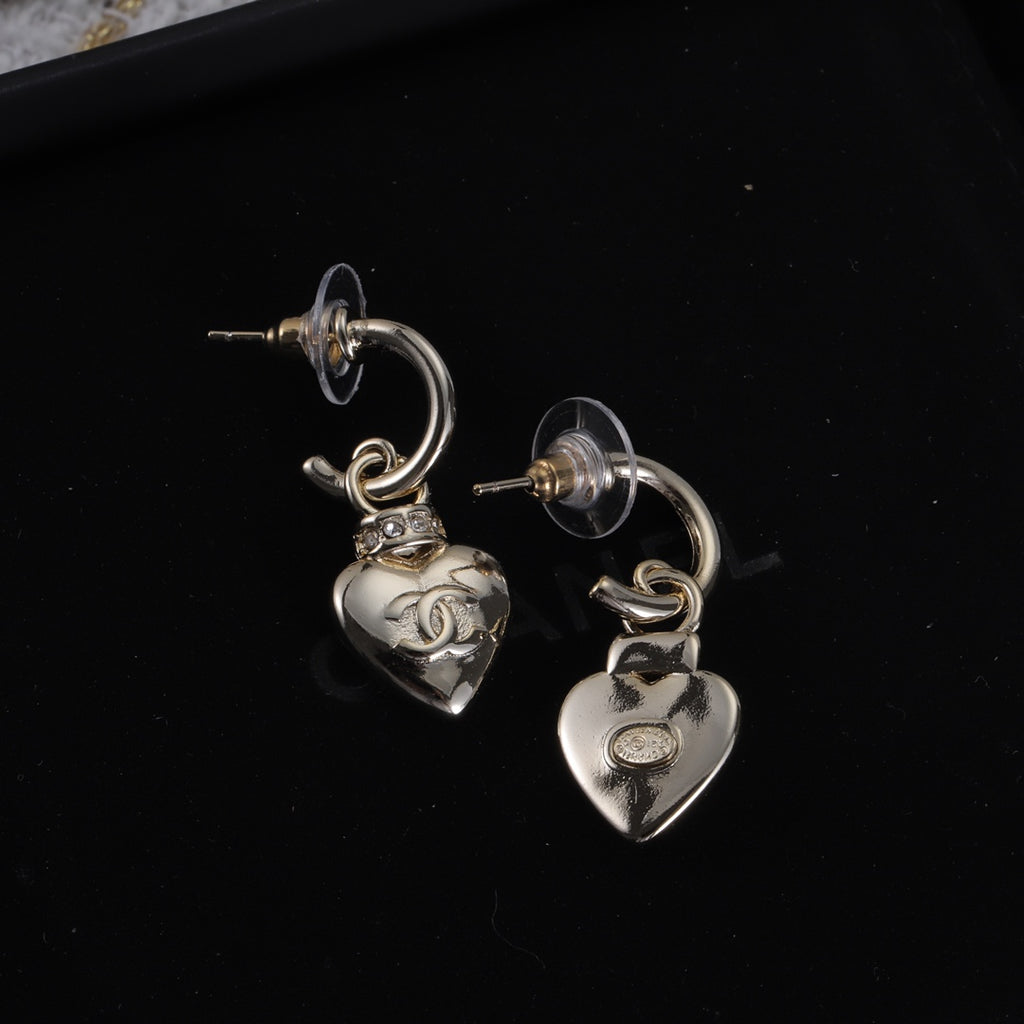 14C301E Popular Earrings