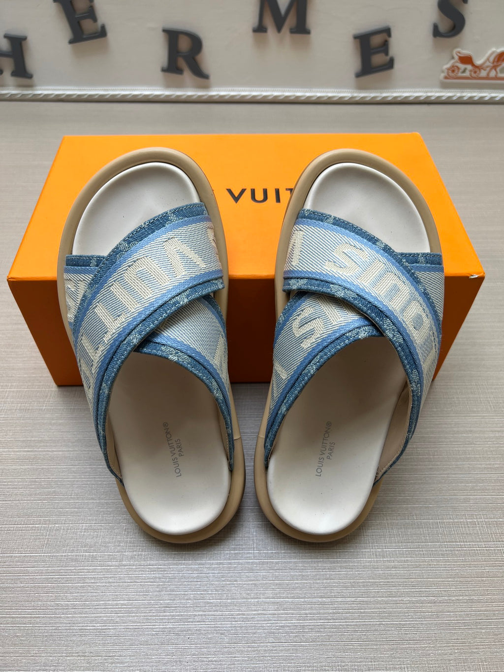 535ZE274Z Popular Slippers