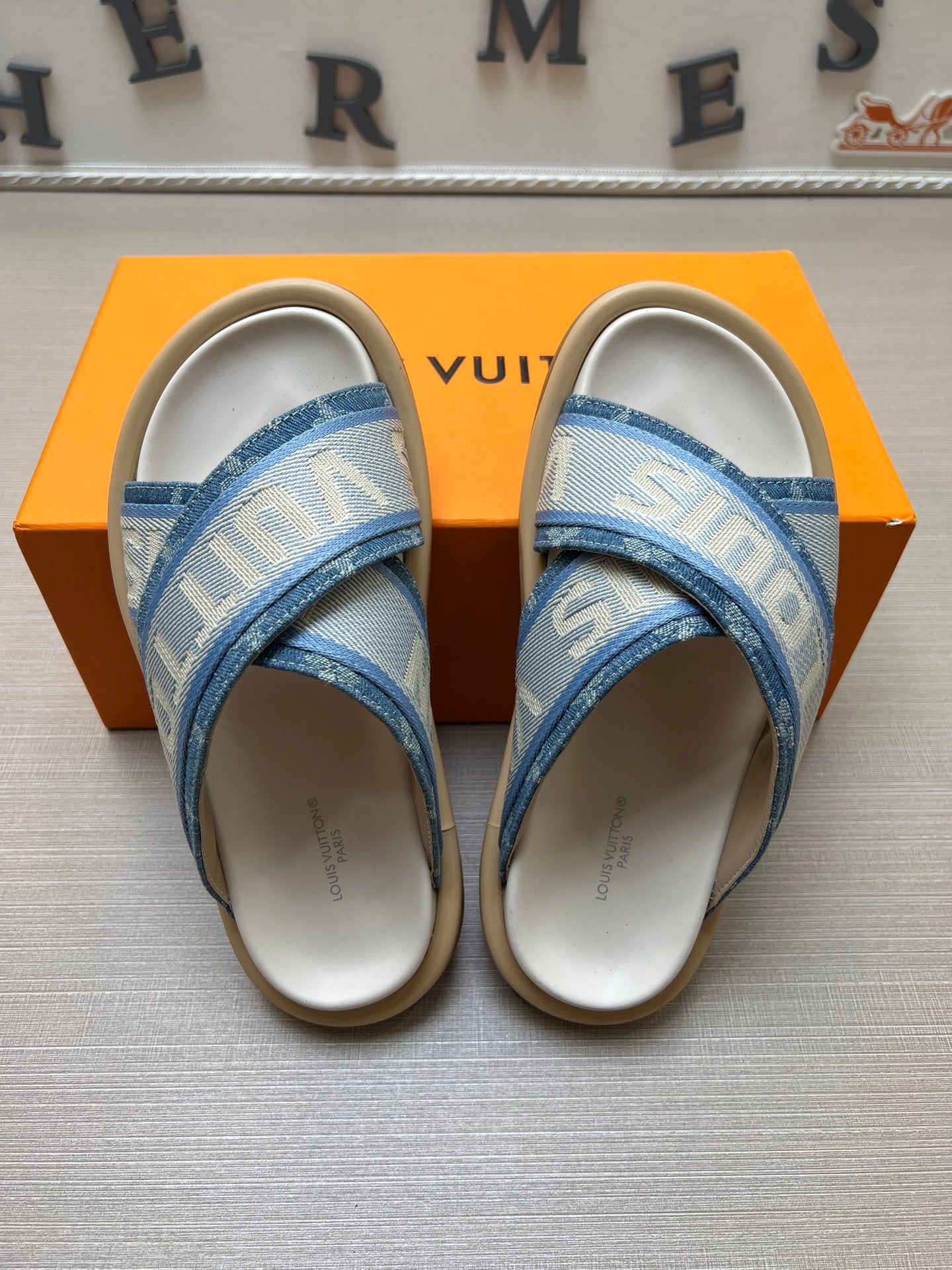 535ZE274Z Popular Slippers