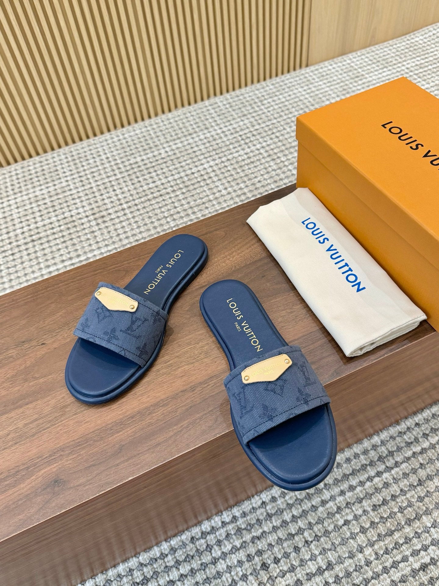 245RE3Z Popular high-quality shoes